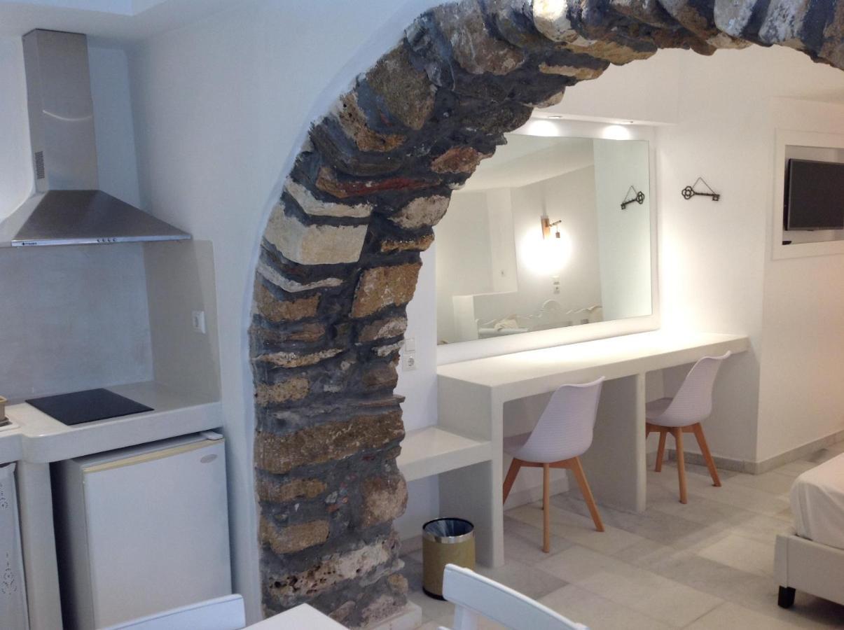 Hotel Anixis Naxos City Exteriör bild