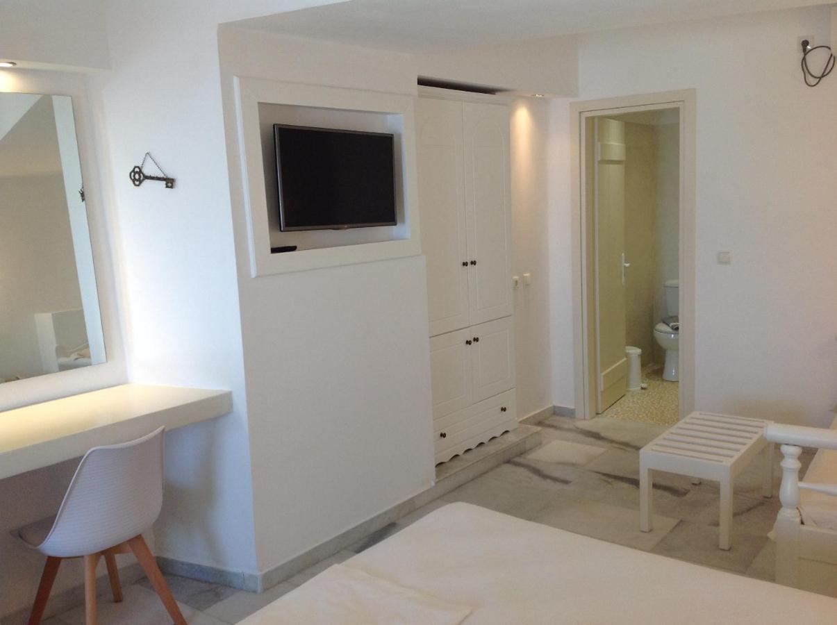 Hotel Anixis Naxos City Exteriör bild